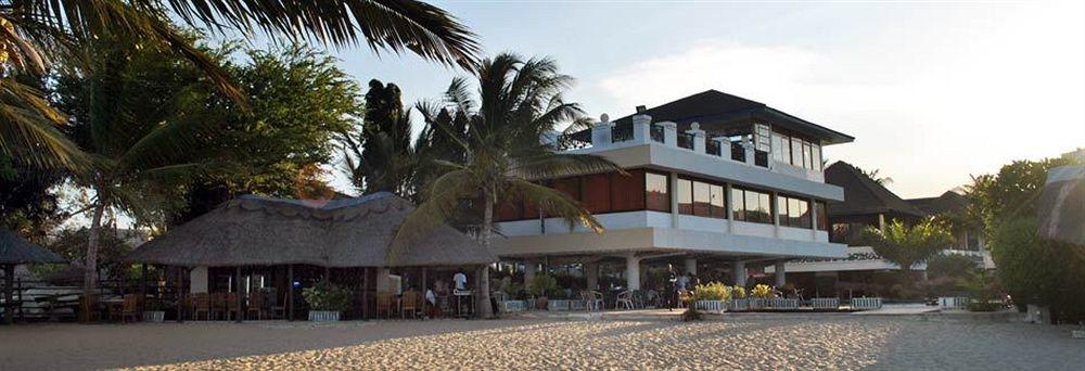 Beachcomber Hotel And Resort Дар-эс-Саламе Экстерьер фото