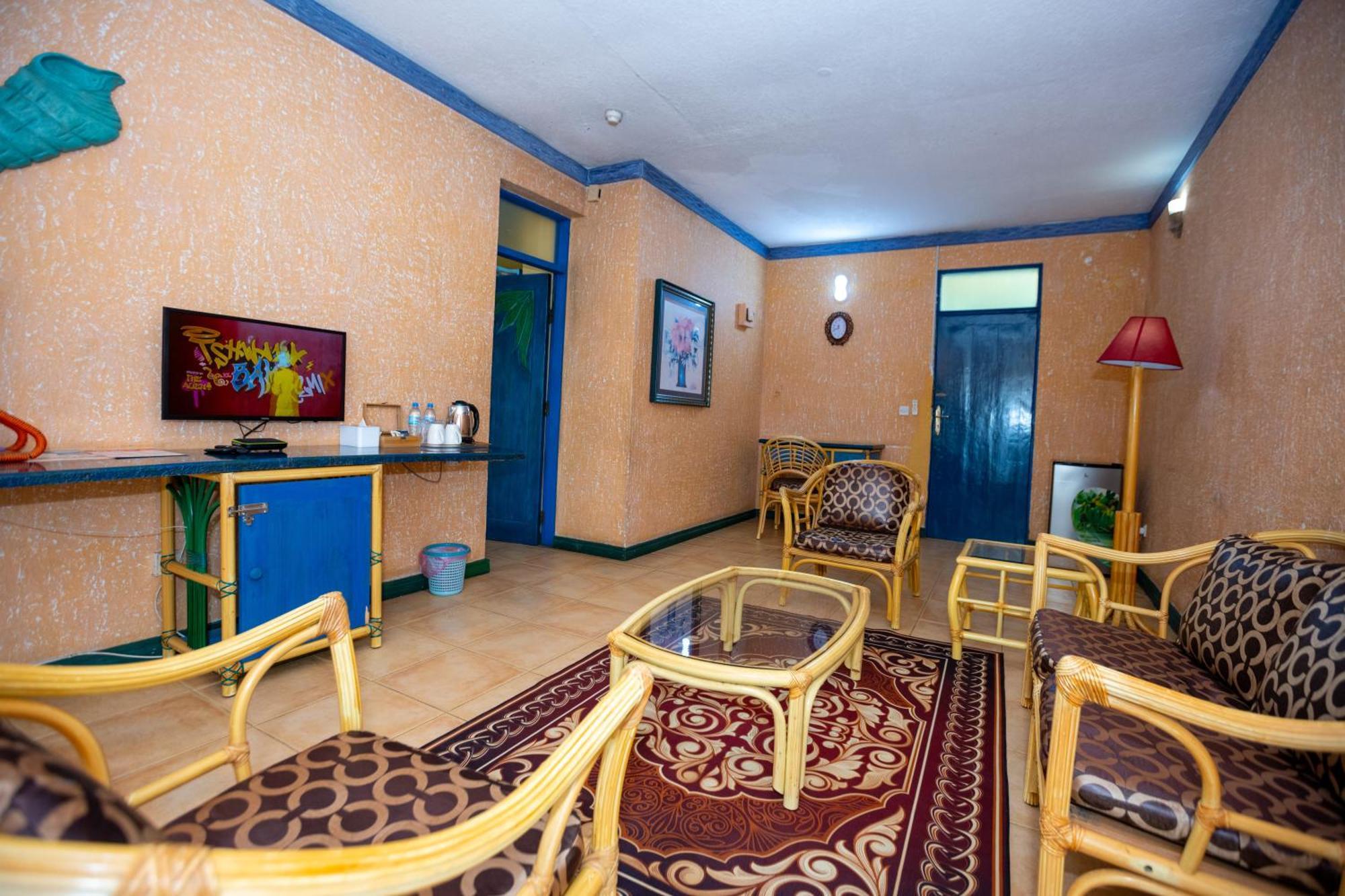 Beachcomber Hotel And Resort Дар-эс-Саламе Экстерьер фото