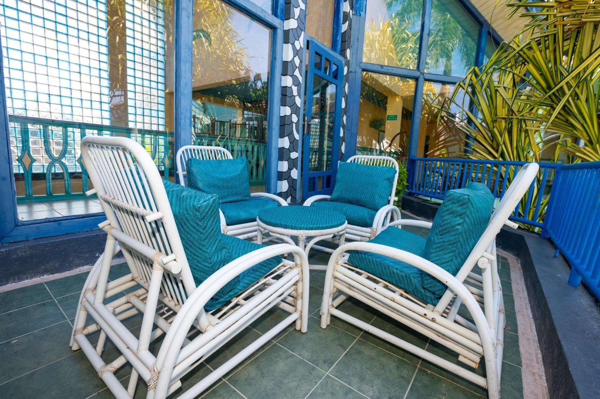 Beachcomber Hotel And Resort Дар-эс-Саламе Экстерьер фото